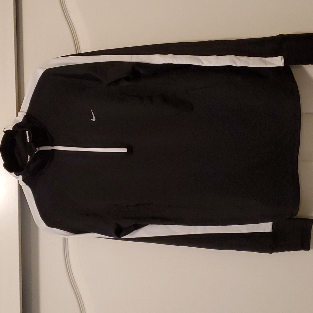 Nike Dri-Fit top (new)